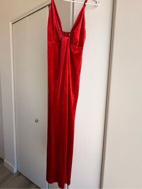 Superdown Red Velvet Maxi Dress – Glamorous Evening Gown